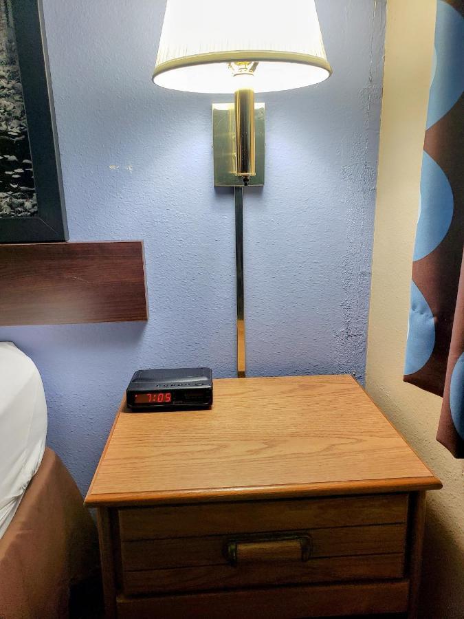Hotel Super 8 By Wyndham Chariton Zewnętrze zdjęcie